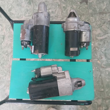 Vendo 3 motores de arranques de Mercedes Venz  2 de petróleo y uno de gasolina - 3/3