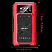 Arrancador todo en uno portátil e inalámbrico, incluye funcion de compresor de aire y Power Bank, tiene tambien luz led - Img 56921596