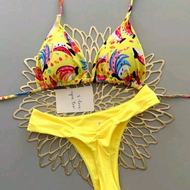Truzas y bikinis - 3/8