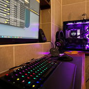 Buen precio con USD en mano me ajusto algo Vendo PC Completa - Img 55903075