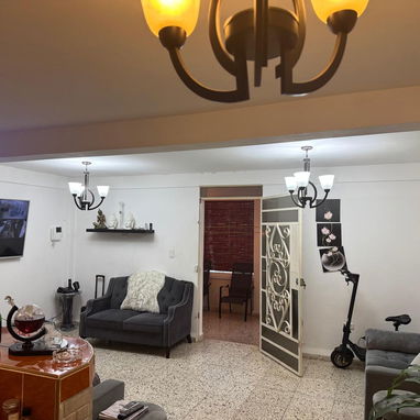 Casa independiente biplanta - 4/10