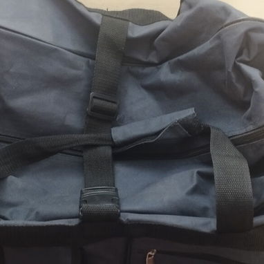 Maletín con rueditas de 23 kilos - 9/10