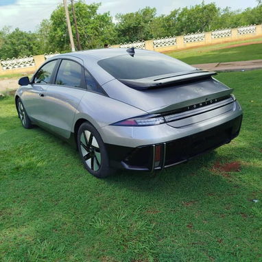 Vendo o negocio yhundai IONIQ 6 eléctrico del 2025 - Img 122993814