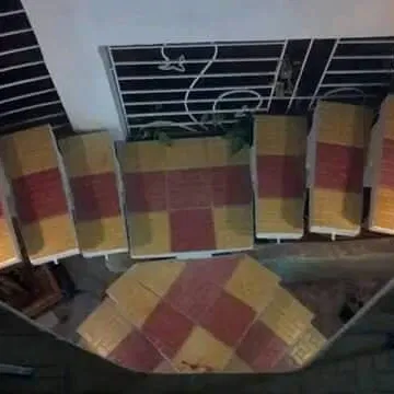 Se vende espaciosa Residencia de 2 niveles en la ciudad de Holguín - Img 95667305
