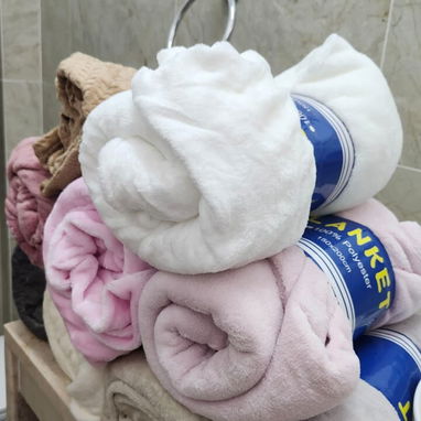 🧧Cobija piel de durazno/15 usd🧧 - 2/3