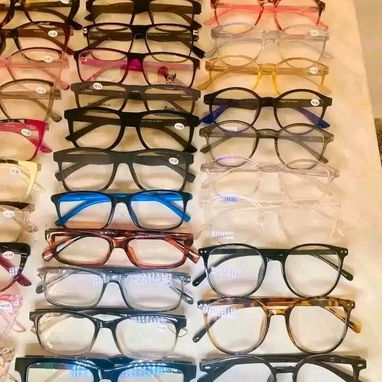 Lentes de contacto y Espejuelos graduado con aumento - 3/5