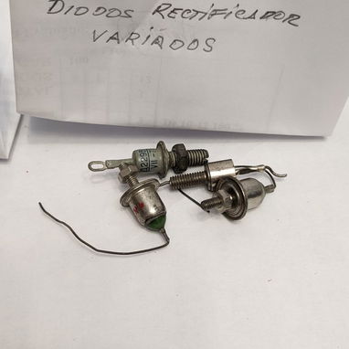 Electrónica  Resistencias y Condensadores - 9/10