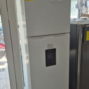 Refrigerador de 11 pies marca premier con dispensador - Img 57002416
