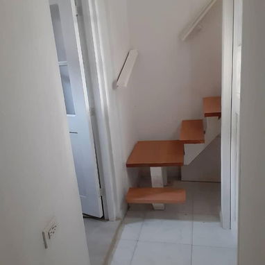 Vendo casa 🏠 puerta calle en Santo Suárez de 3 planta consta de 3cuarto,3baño,sala, cocina,comedor y área de lavado en - Img 119692644