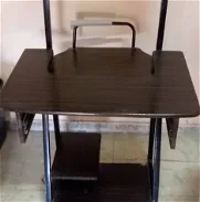 Mesa para computadora (de uso): 2500 cup (necesita un poco de ajuste) - Img 45894215
