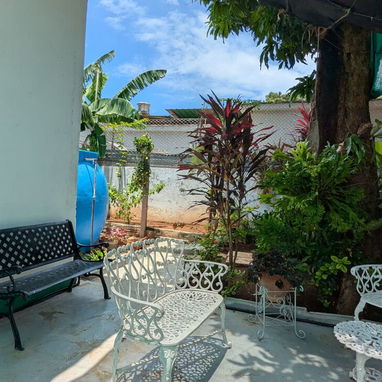 APTO A EXTRANJEROS DE 1 HAB CON BAñO Y COCINA EN MUNICIPIO PLAYA, LA HABANA 31 Y 42. WhatsApp 5 - Img 122088112