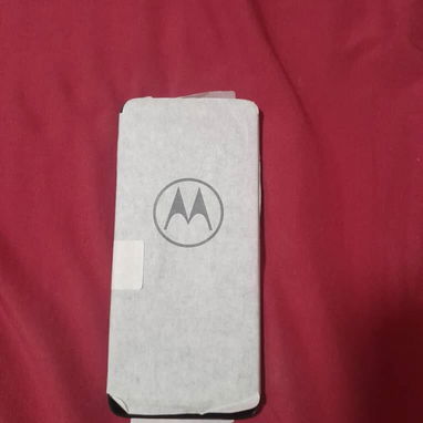 Motorola del 2026 el último que salio  esta nuevo acabado de traer  esta en pantalla de activación y hay que desbloquear - Img 123076740