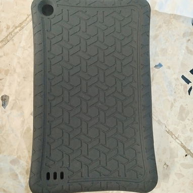 Cover de tablet Amazon fire 7,solo para este modelo . - Img 105319023