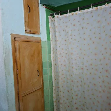 Venta de Casa en Centro Habana - 7/9