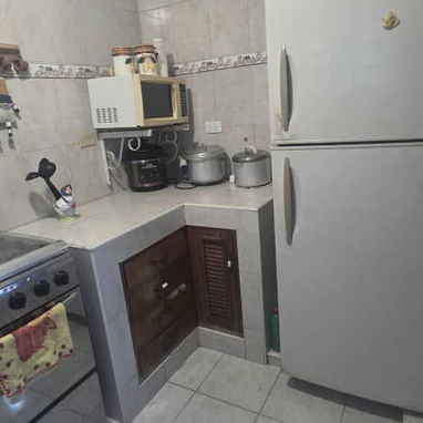 BIPLANTA EN ALTOS ( con su entrada independiente)  Cercana a Céntrica esquina de 41 y 60 - 5/6