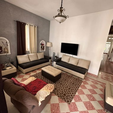 Casa independiente 🏡 en Miramar - 8/10
