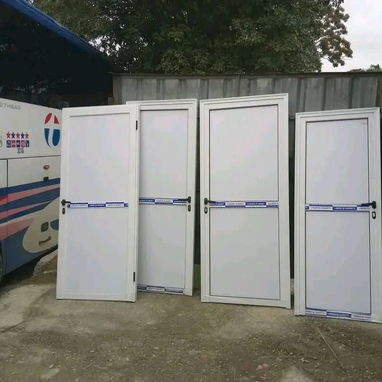 Realizamos todo tipo de diseños modernos en carpintería de aluminio y cristalería. Llena de estilo y vida tu hogar 🏡 - Img 120398395