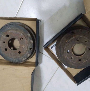 Juego de tamboras de freno de uso para Fiat Punto Uno y otros modelos - Img 83463879