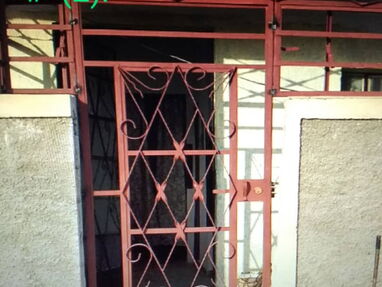 Herrero Realizamos todo tipo de rejas de protección para puertas ventanas, cercas, portones, portales y techos 58031481 - Img 66527188