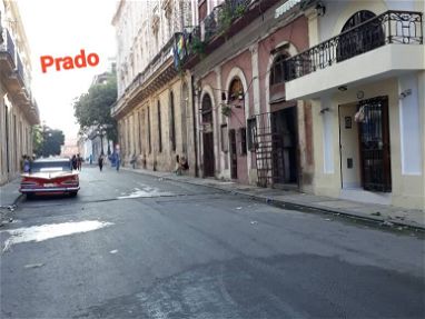 En el Centro de la Habana, a 2 cuadras de Prado y Neptuno 2 aptos en el mismo edificio - Img main-image-45159594