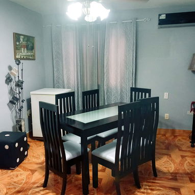🏠 Casa De Renta Lineal En Miramar. 🛏️ Tiene 3 habitaciones. 📞 Reserva: +5355284821 - 6/10