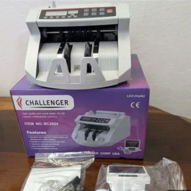 La seguridad que necesita tu negocio o tu hogar, caja fuerte y máquina contadora 52645053 - Img 123101937