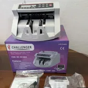 Cajas fuertes y máquinas de contar, todo listo para estrenar tu negocio - Img 49623460