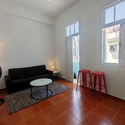 VENDO APARTAMENTO CON TODO-CENTRICO-ZONA DE RENTA-2 HABITACIONES-3ER PISO CAPITALISTA - Img 54898338