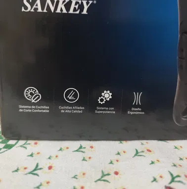 Máquina de pelar profesional. Marca Sankey. Llamar 52930997 - Img 96110543