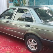 Vendo Nissan Sentra B13, 16 valvulas, automático, inyección electrónica de 1999 - Img 55512125