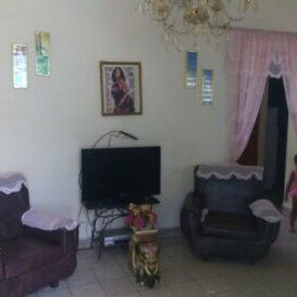 Se vende apartamento en alto en Marianao a media cuadra de la ave.51 - 2/8