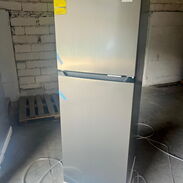 Refrigerador de 13.5 pies marca Royal no hace escarcha - Img 45464350