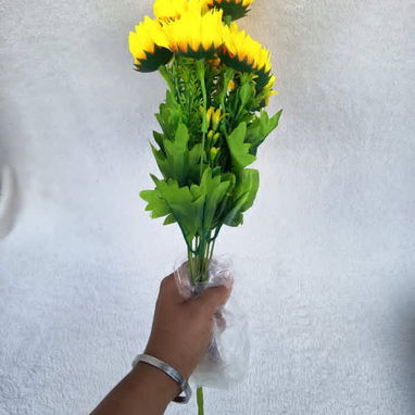 Ramito de girasoles artificiales | 8 USD - 2/2