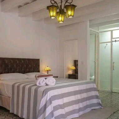 Cod.Z Renta por noches . Hostal en el Vedado . - Img 115228450
