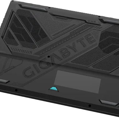 LAPTOP GIGABYTE GAMING A16 - i7 + RTX 5050 8GB - 16GB RAM DDR5 + 1TB SSD - $1300 USD - 3/6