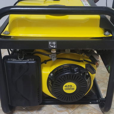 Vendo planta eléctrica de 110V y 220V de 9375 w - Img 119412429