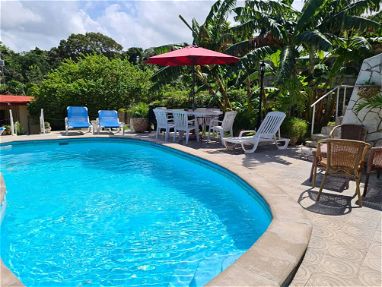 ⭐ Renta casa de 3 habitaciones, 3 baños, piscina, terraza,ranchón,tumbonas en Guanabo - Img 64571619