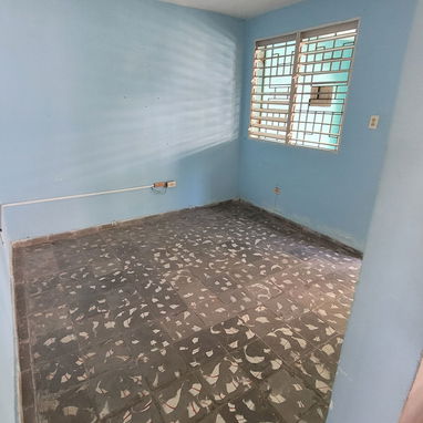 En venta casa de plantas en el Bahía, semindependiente - 3/7
