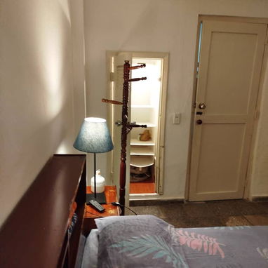 Se renta apartamento en Vedado! Zona con muy poca afectación eléctrica - 5/8