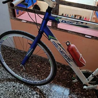!!Ganga!! Bicicleta Especial de Paseo Genesis GS-700 (Rodado 700c)Aluminio (DE USO )Whatsapp +5514997647235 - 4/4