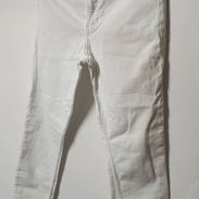 Pantalón blanco talla L(28) - Img 57143478
