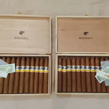 Disponible Buenos Habanos Cohibas en la Habana 🇨🇺 Aroma intenso, sabor auténtico y frescura garantizada - Img 122516042