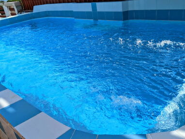 Hermosa casa con piscina a solo unas cuadras de la playa de Guanabo. Reservas por WhatsApp 58142662 - Img 64209711