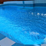 Disponible casa con piscina de 5 habitaciones en Guanabo. Reservas por WhatsApp 58142662 - Img 45397914