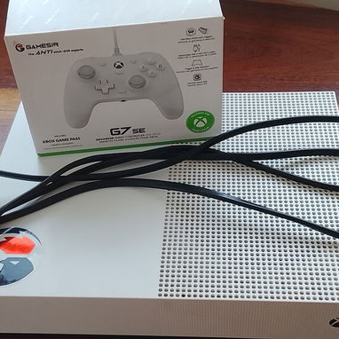 Exbox one s - 2/3
