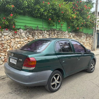 Toyota yaris 2005 sedan - Img 124121089