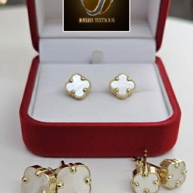 Van cleff,aretes,manillas cadenas exclavas todo en oro 10k - Img 122642946