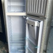 Refrigerador Gold Smart con dispensador de 10 pies - Img 46035218