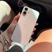 Iphone 16 plus blanco - Img 55811536
