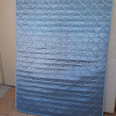 🛏️ ¡Descansa en grande! Colchón Camero de:  -Muelle el azul  : 100usd -Muelle el blanco : 360usd -Esponja : 250usd - Img 118272145